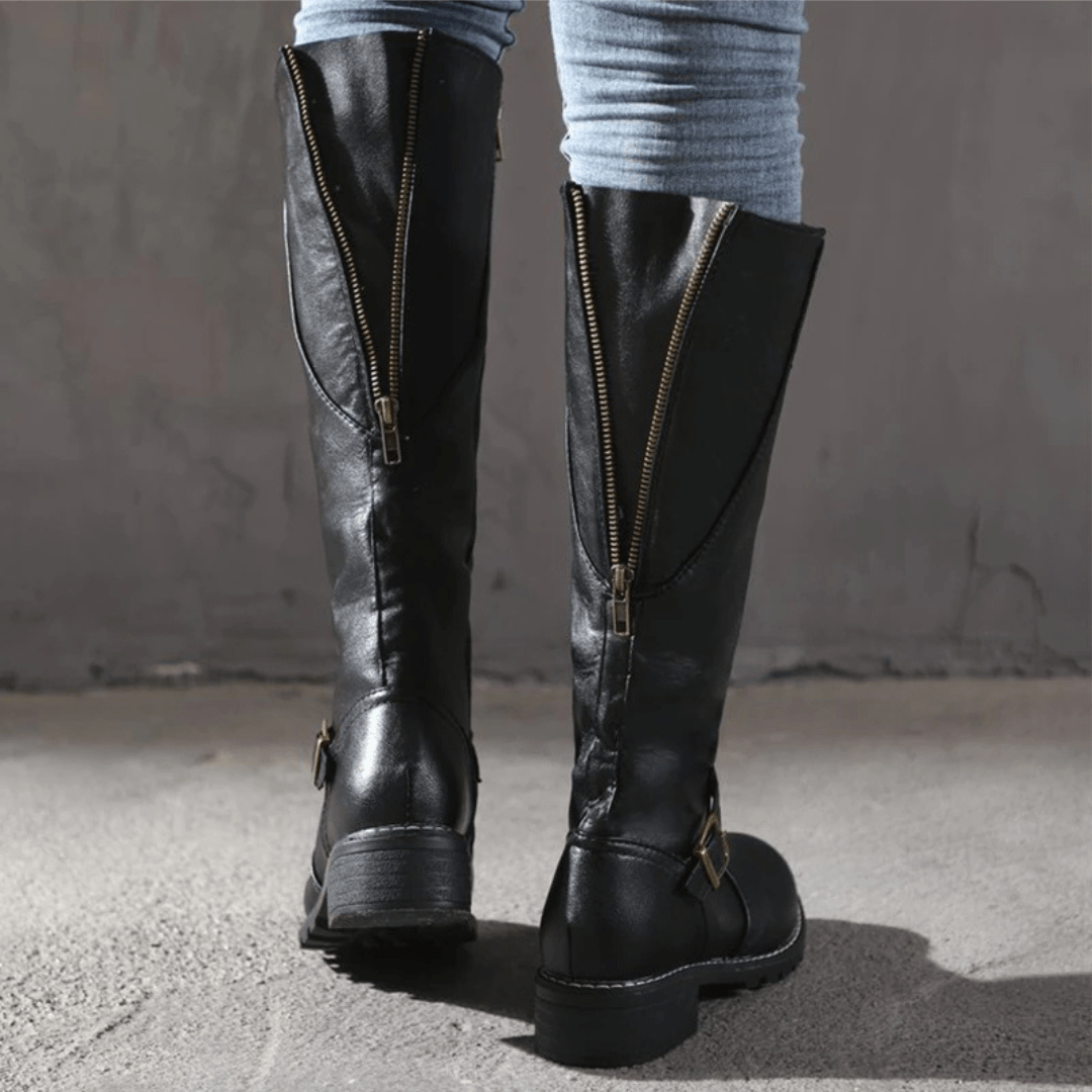 Beatrice – High boots for slender legs