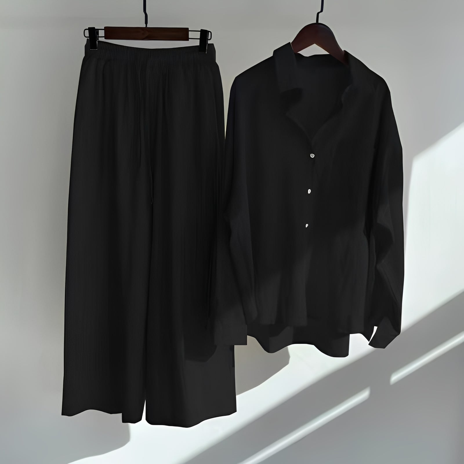 Brianna - Relaxed, loose-fit outfit set for women