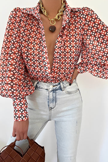 Carla - Trendy blouse with lantern sleeves for women