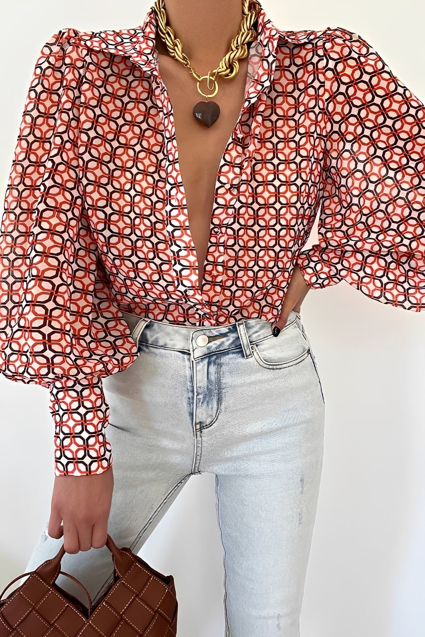 Carla - Trendy blouse with lantern sleeves for women