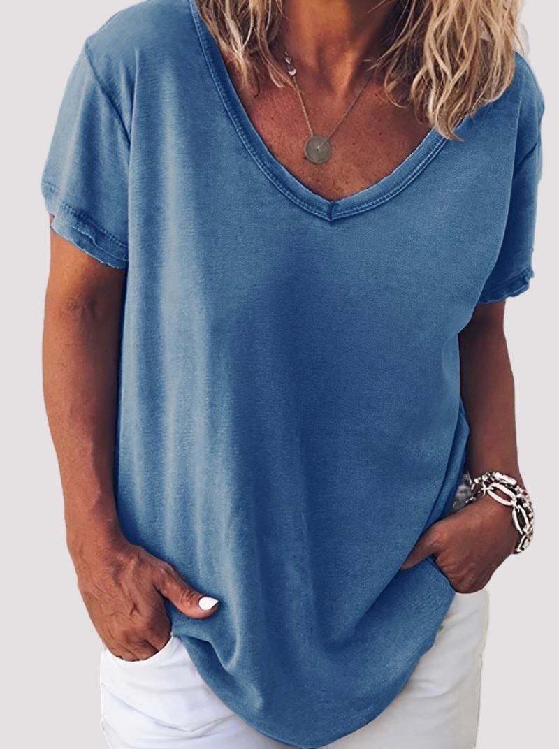 Joanne - Casual, Loose-Fitting Blouse for Women