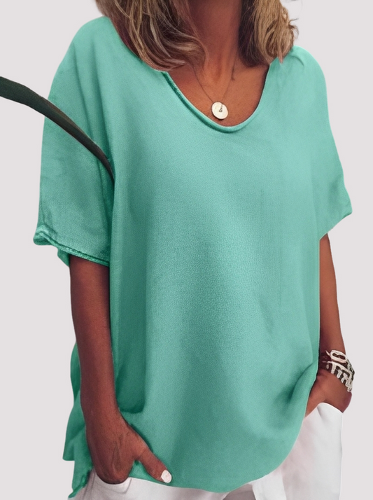 Joanne - Casual, Loose-Fitting Blouse for Women