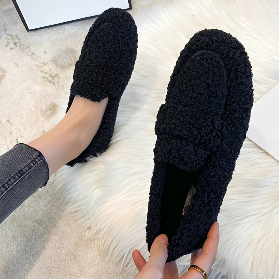 Ezzah - Elegant and chic shoes for women