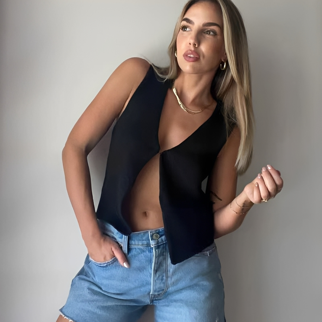 Ellaine - Stylish Sleeveless Vest