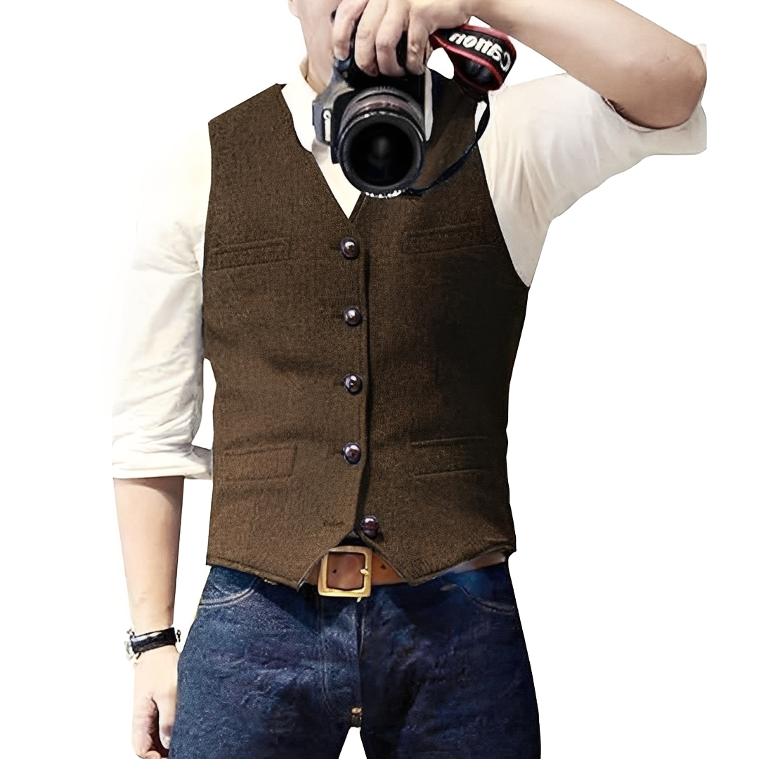 Ismaël – Chic and Lightweight Cardigan for Men