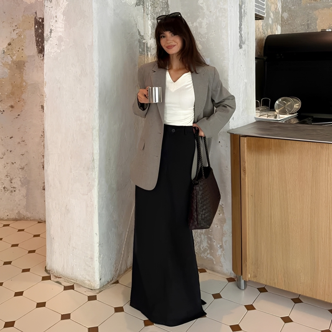 Noelle - Essential Buttoned Maxi Skirt