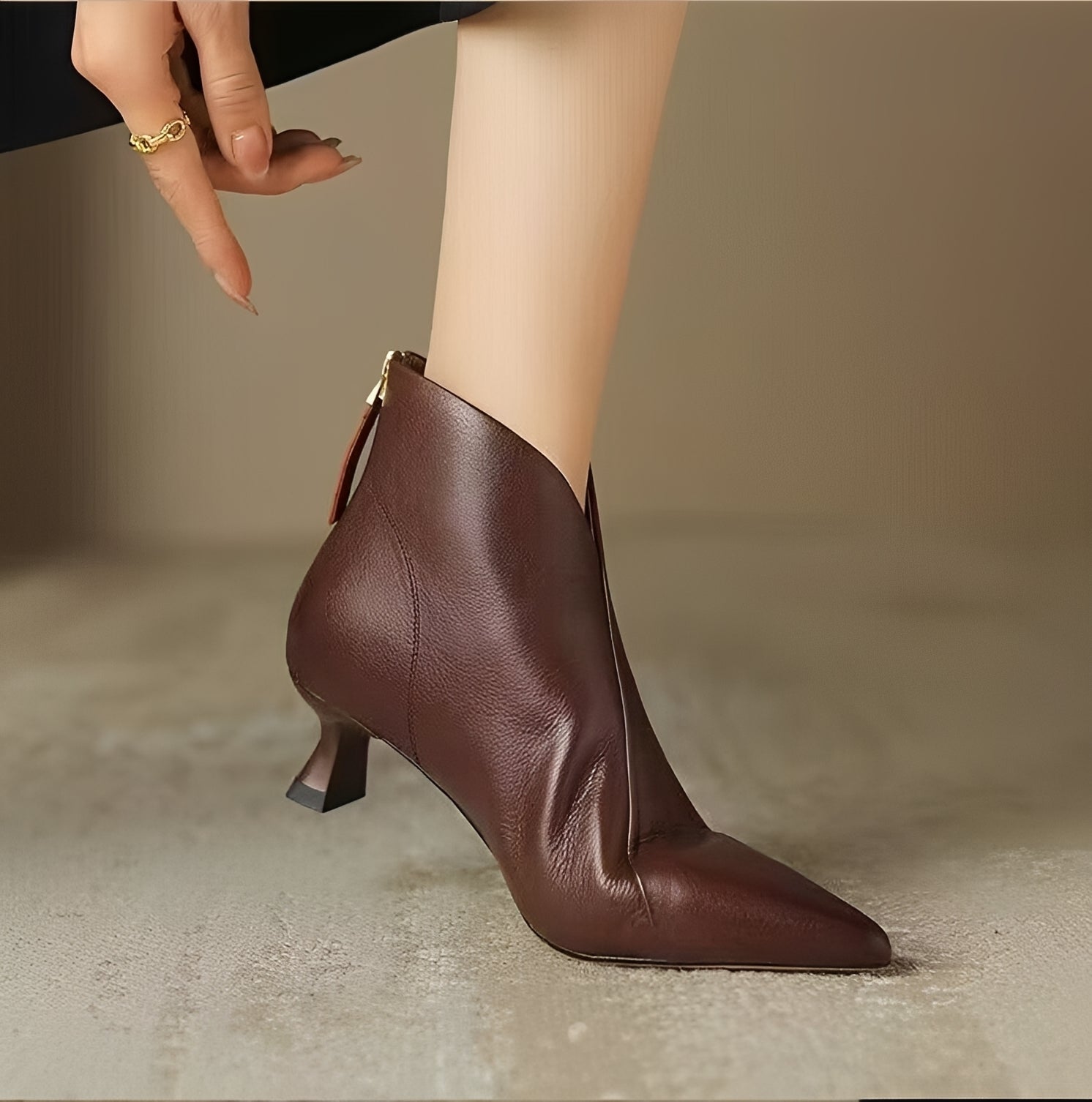 Samira - Trendy Heel Short Boots