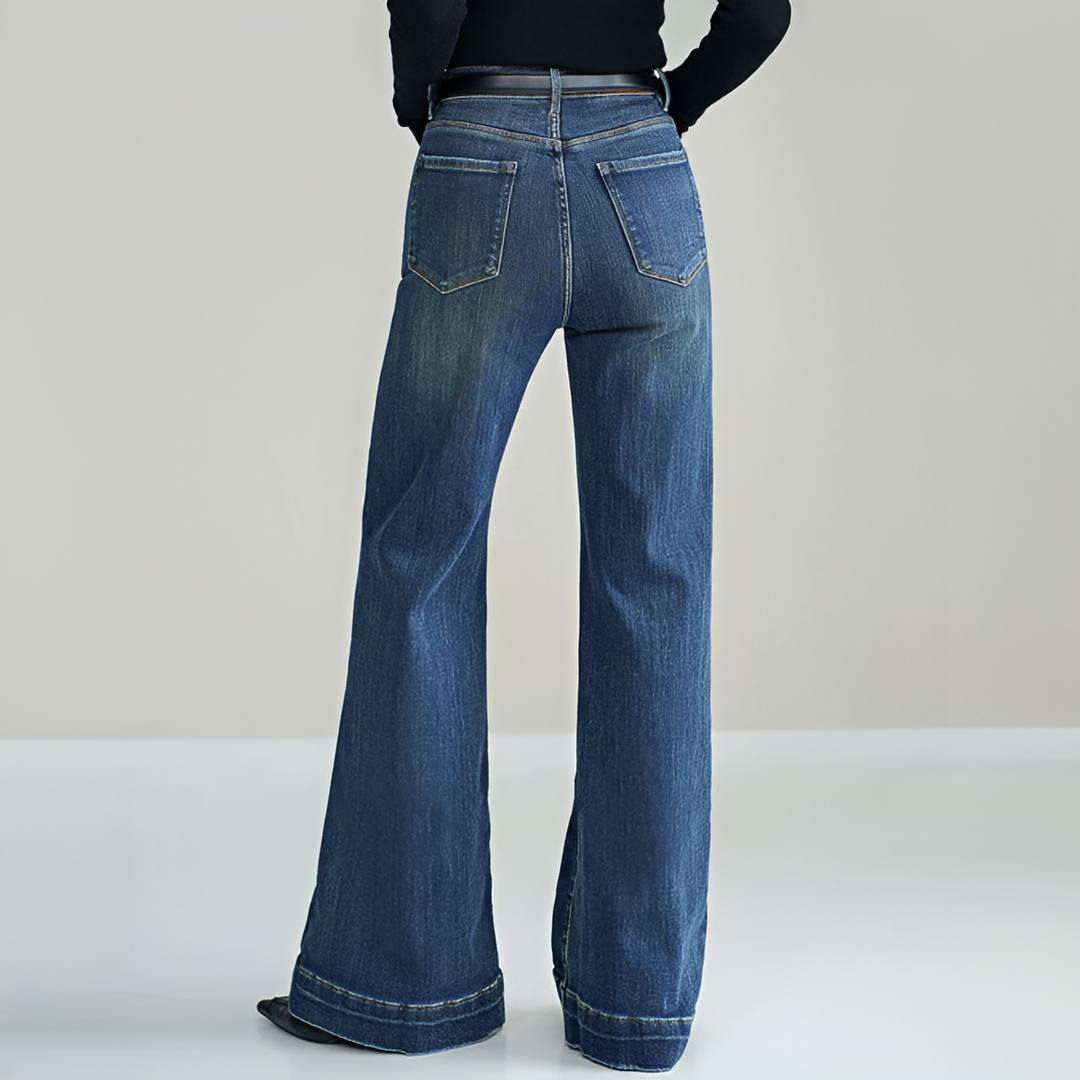 Tamia - Trendy Mid-Rise Jeans