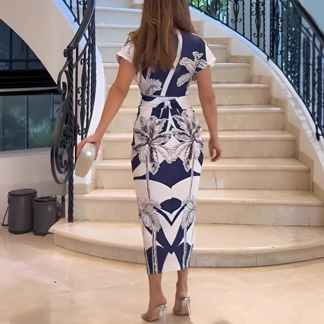 Manda - Trendy Midi Dress