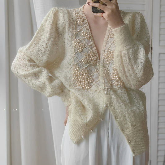 Rachael - Elegant women's long-sleeve cardigan with pearl accents