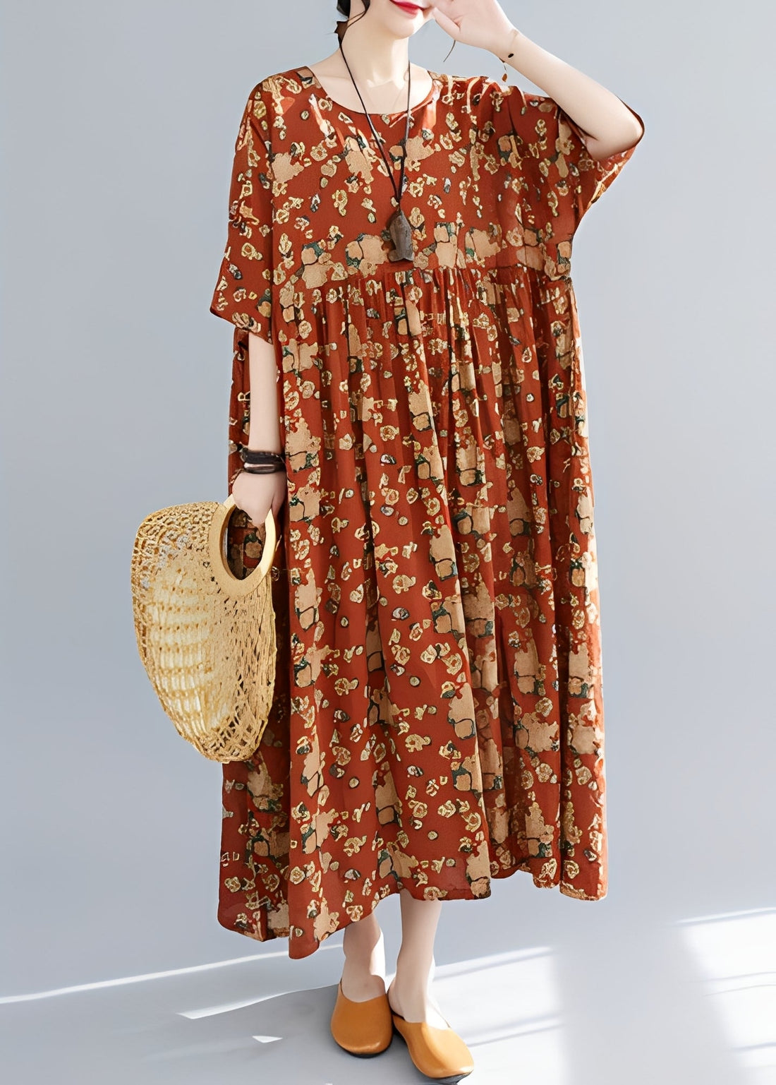 Mariam - Trendy, loose-fitting women's dress with a wide hem