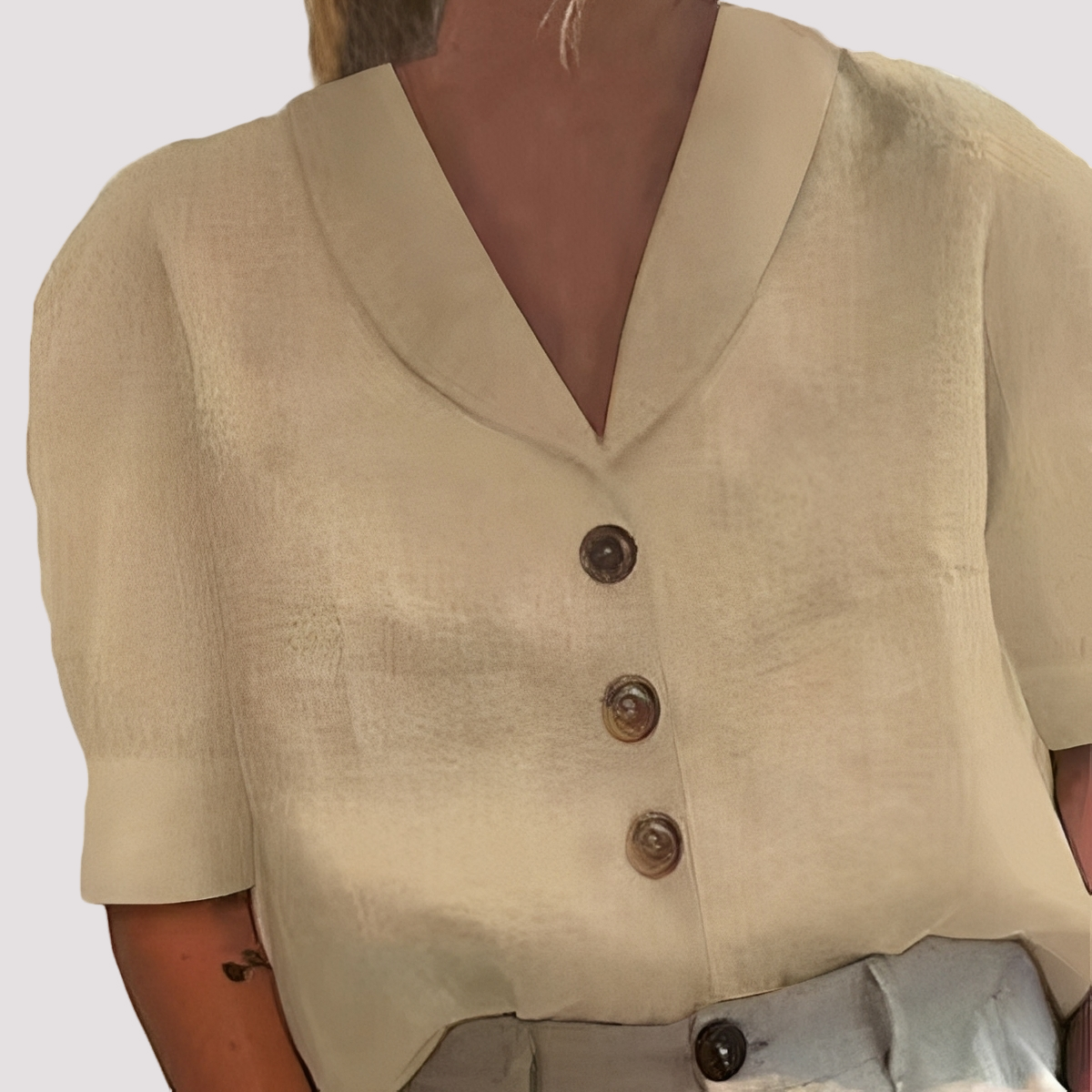 Mariyah - Chic V-Neck Blouse