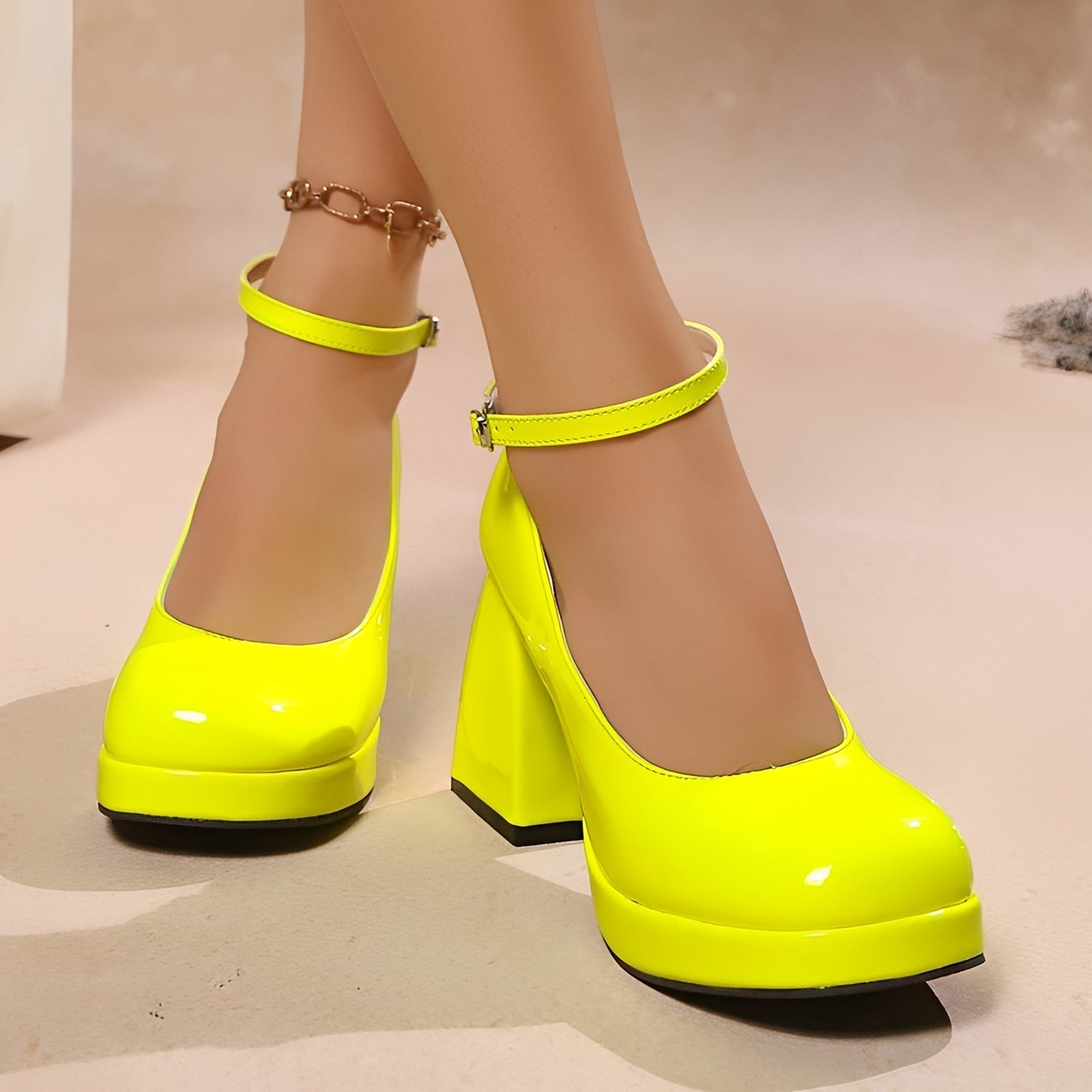Fatima - Stylish High-Chunky Heels