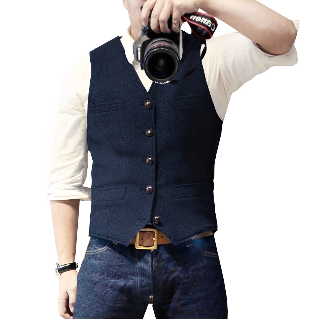 Ismaël – Chic and Lightweight Cardigan for Men