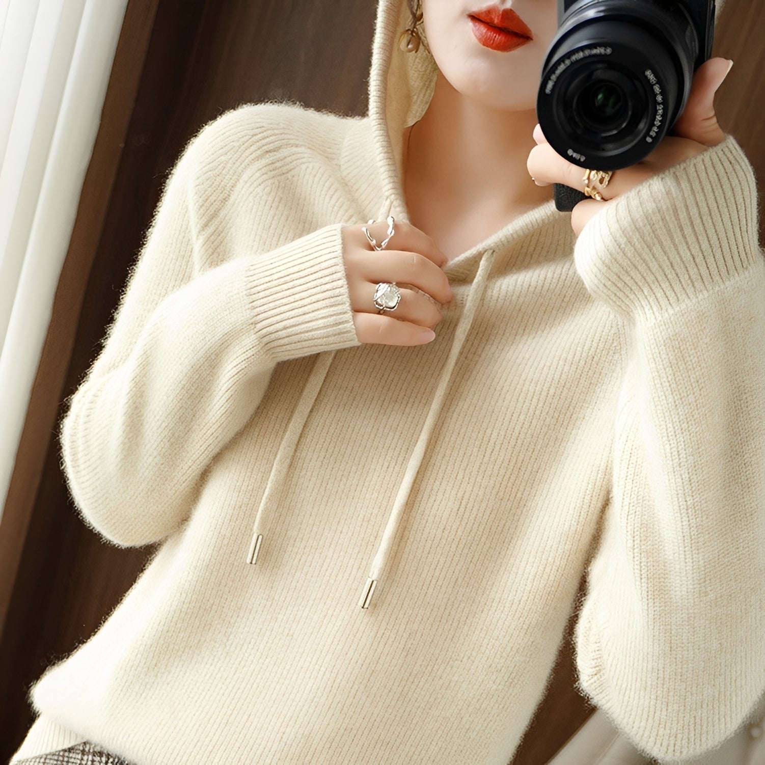 Bonnie - Elegant sweatshirt for women