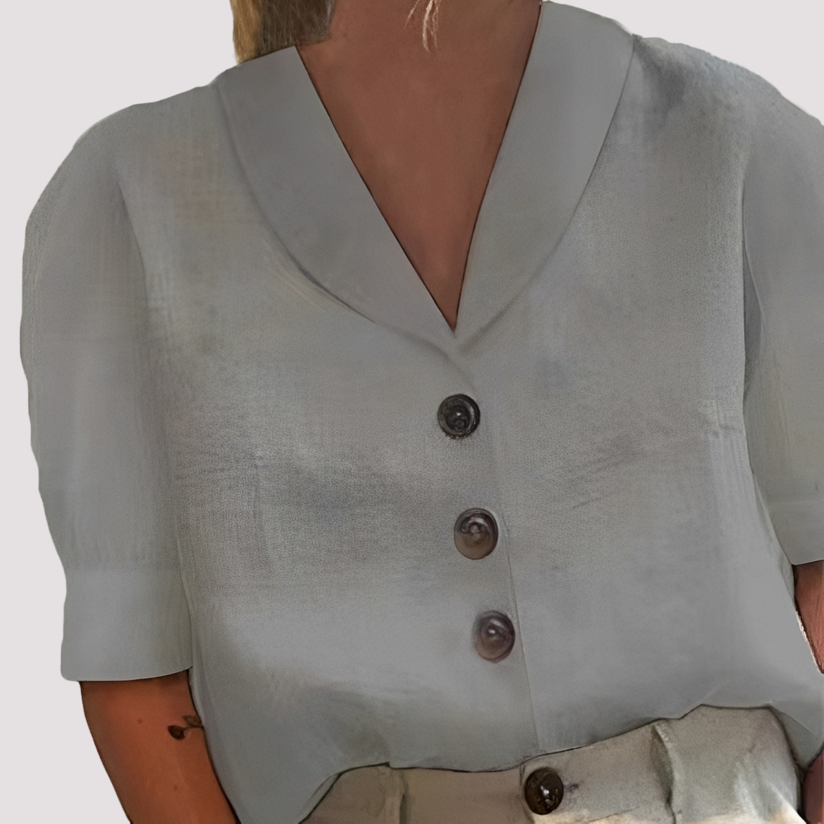 Mariyah - Chic V-Neck Blouse