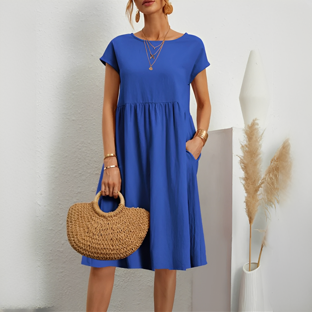 Evalyn - Trendy Mid-Length Dress