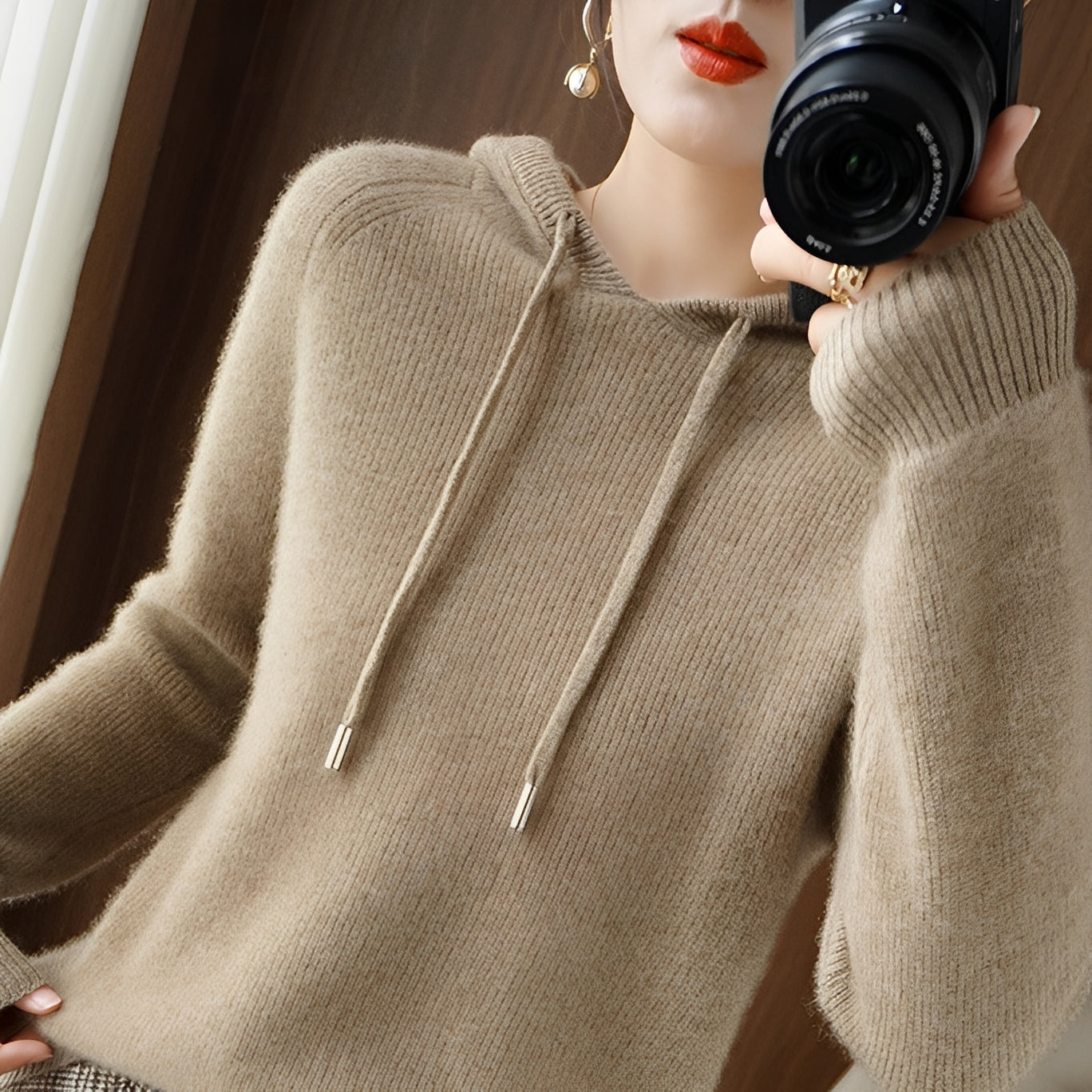 Bonnie - Elegant sweatshirt for women
