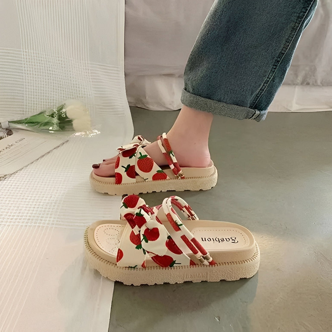 Sammy – Women's sandals – for chic strolls