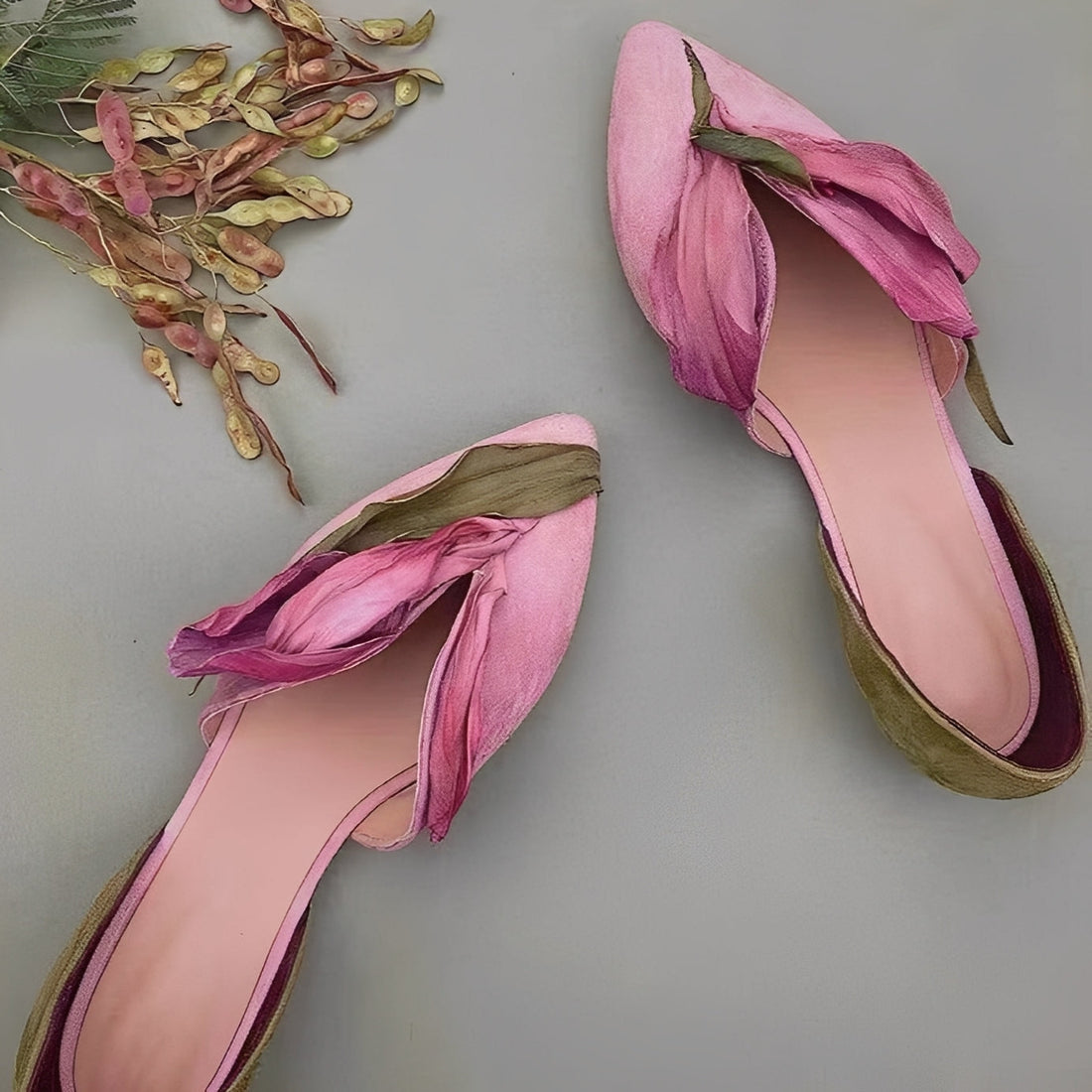 Jennifer - Elegant flat women's shoes with floral pattern