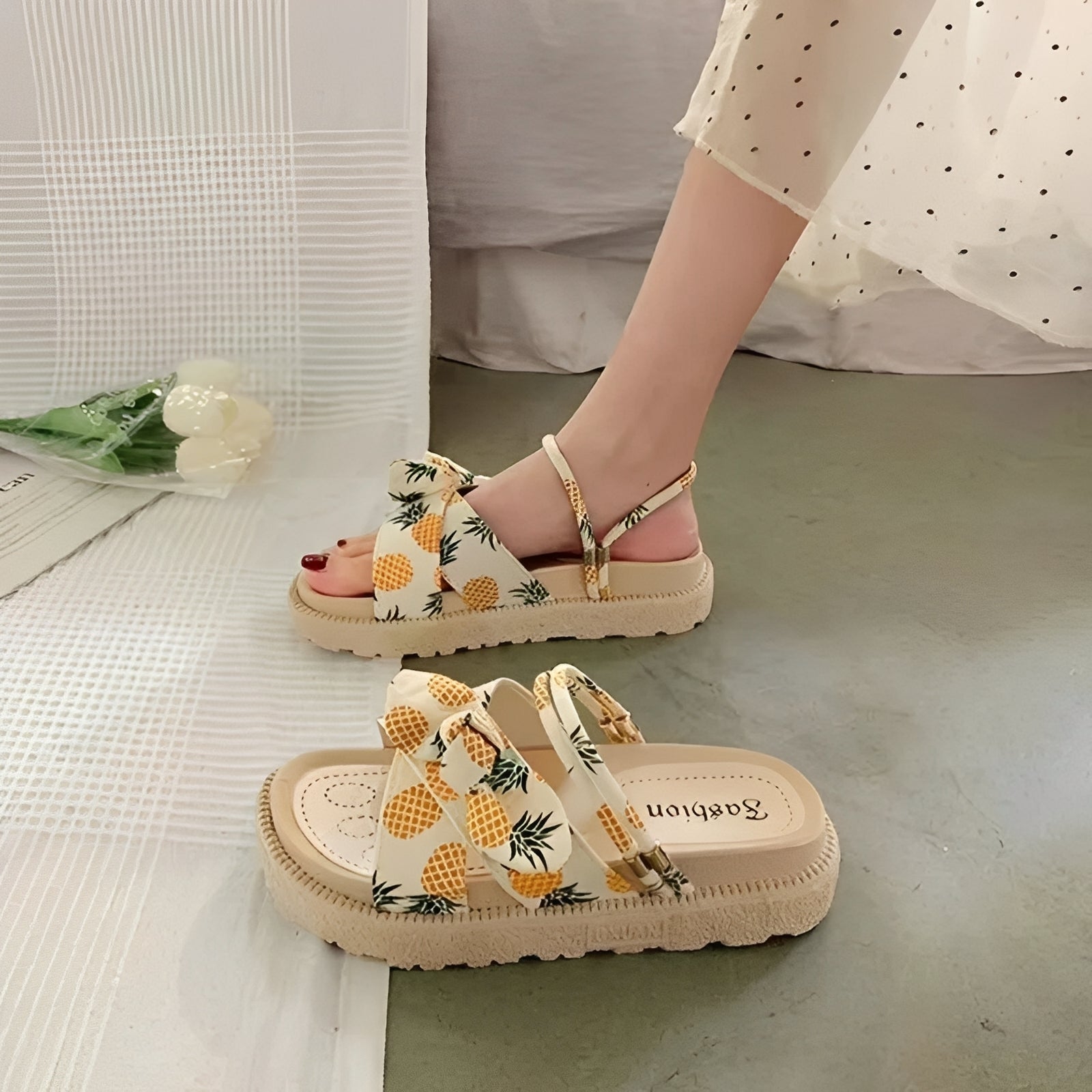 Sammy – Women's sandals – for chic strolls