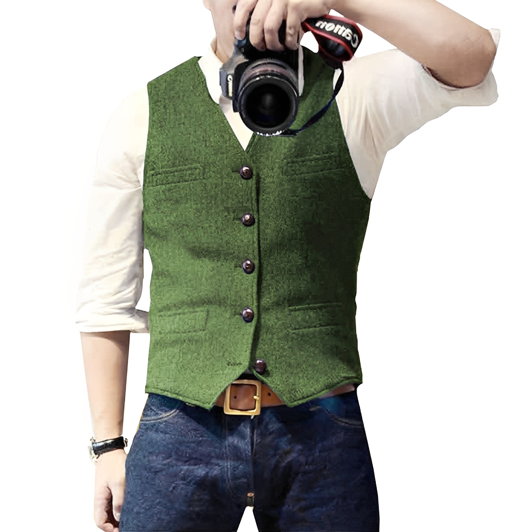 Ismaël – Chic and Lightweight Cardigan for Men