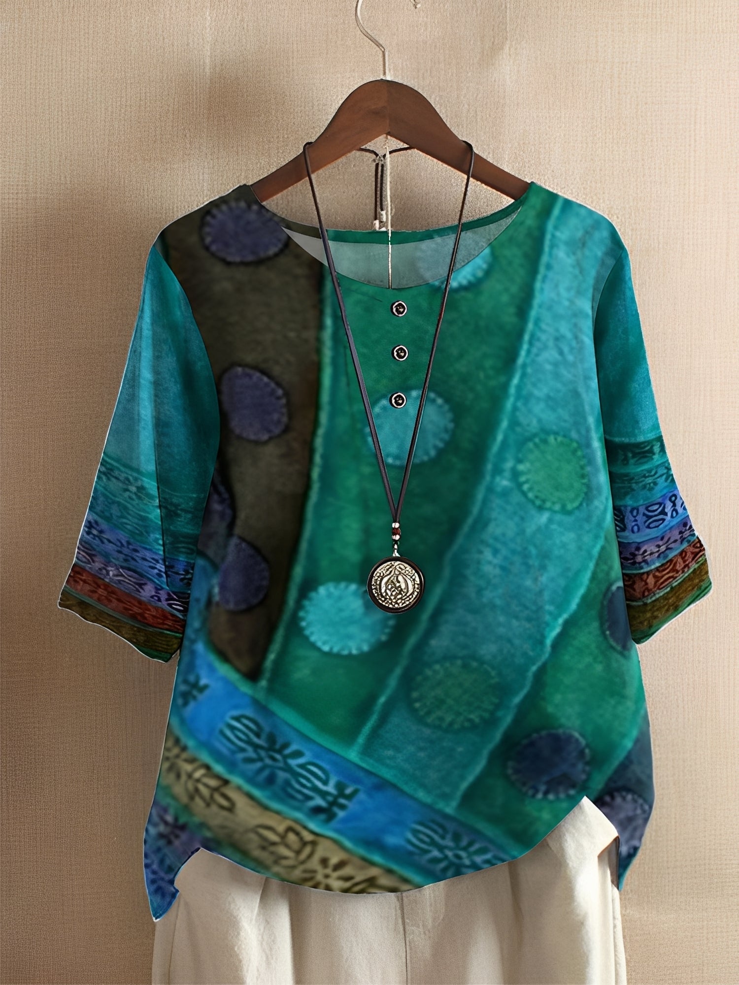 Hennie - Women's printed, loose-fit shirt