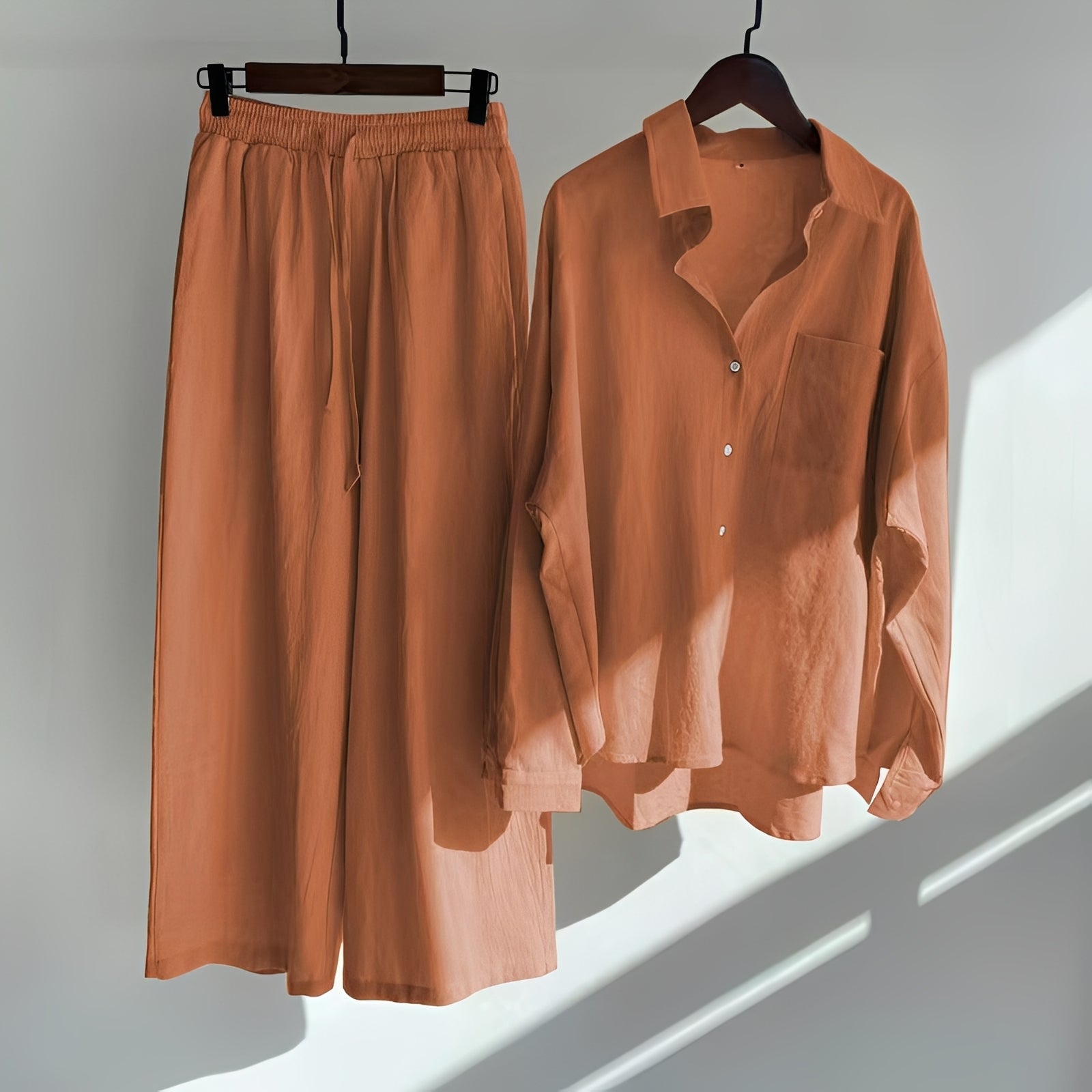 Brianna - Relaxed, loose-fit outfit set for women