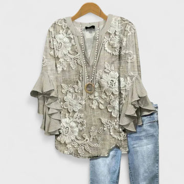 Kay- Elegant Women's Blouse with Floral Pattern