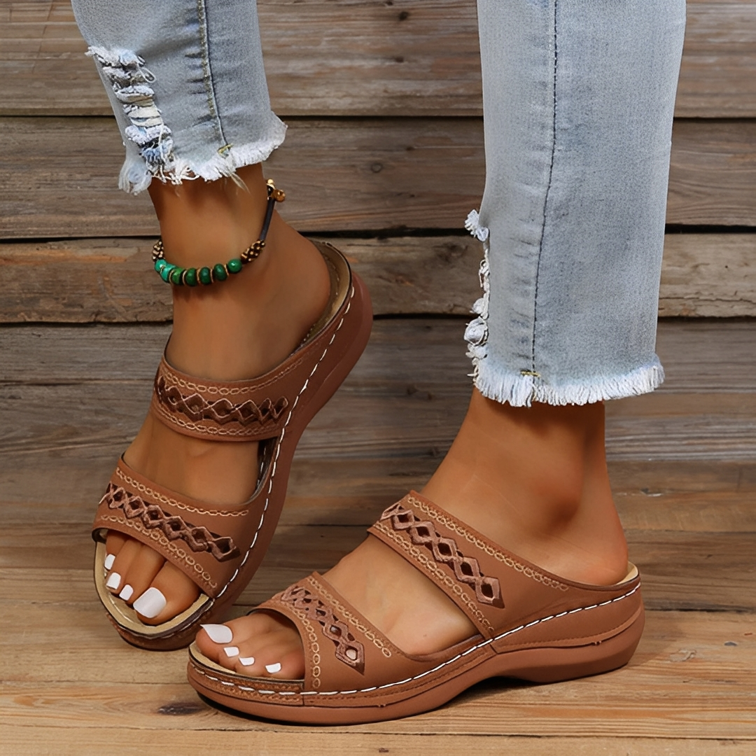 Alyssonia - Stylish Summer Sandals for Women