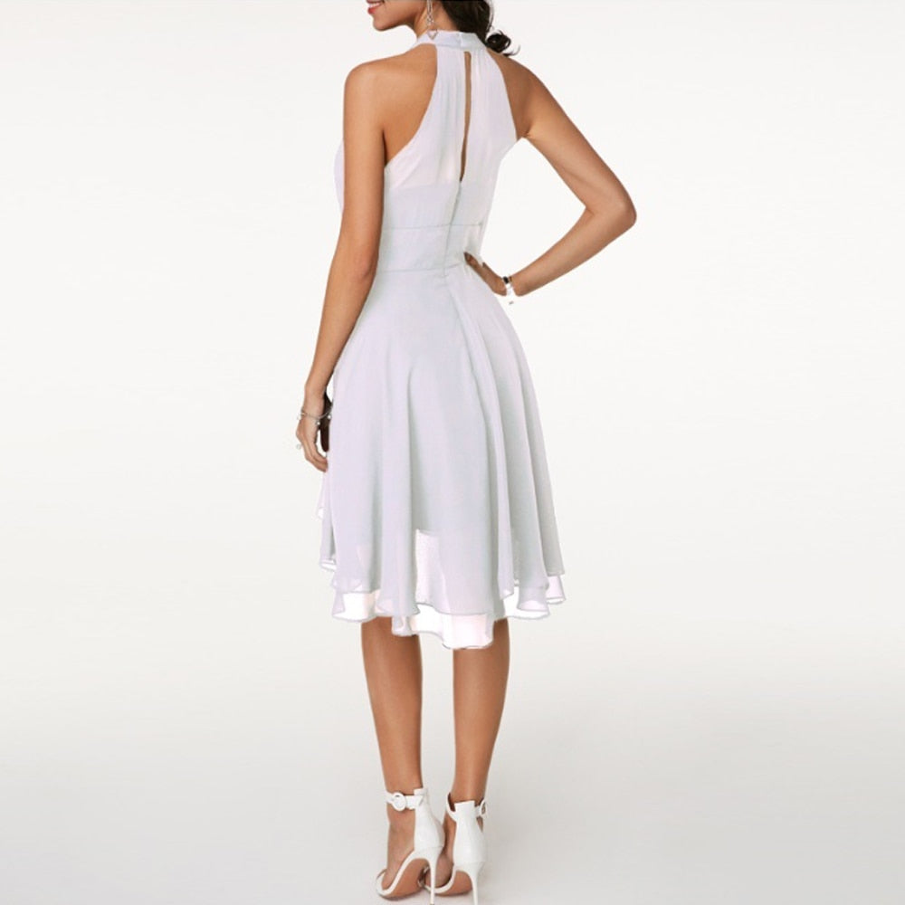 Loren – A ruffled dress for special occasions