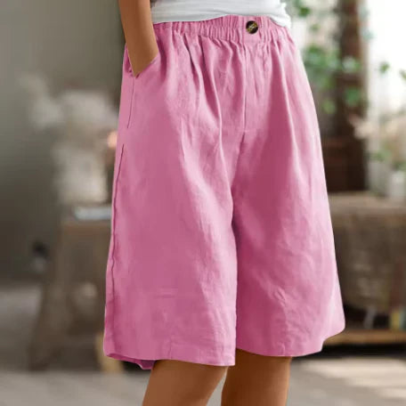Renee- Comfortable Women's Shorts with Pockets