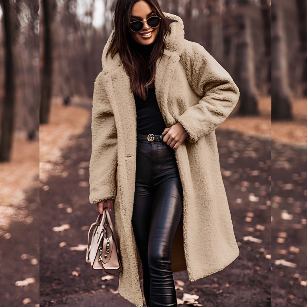 Lucette - Winter coat with faux fur hood for women