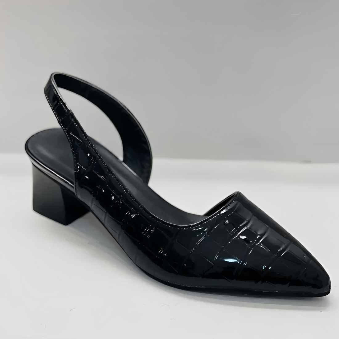 Layla - Women's Sandals - for Everyday Use