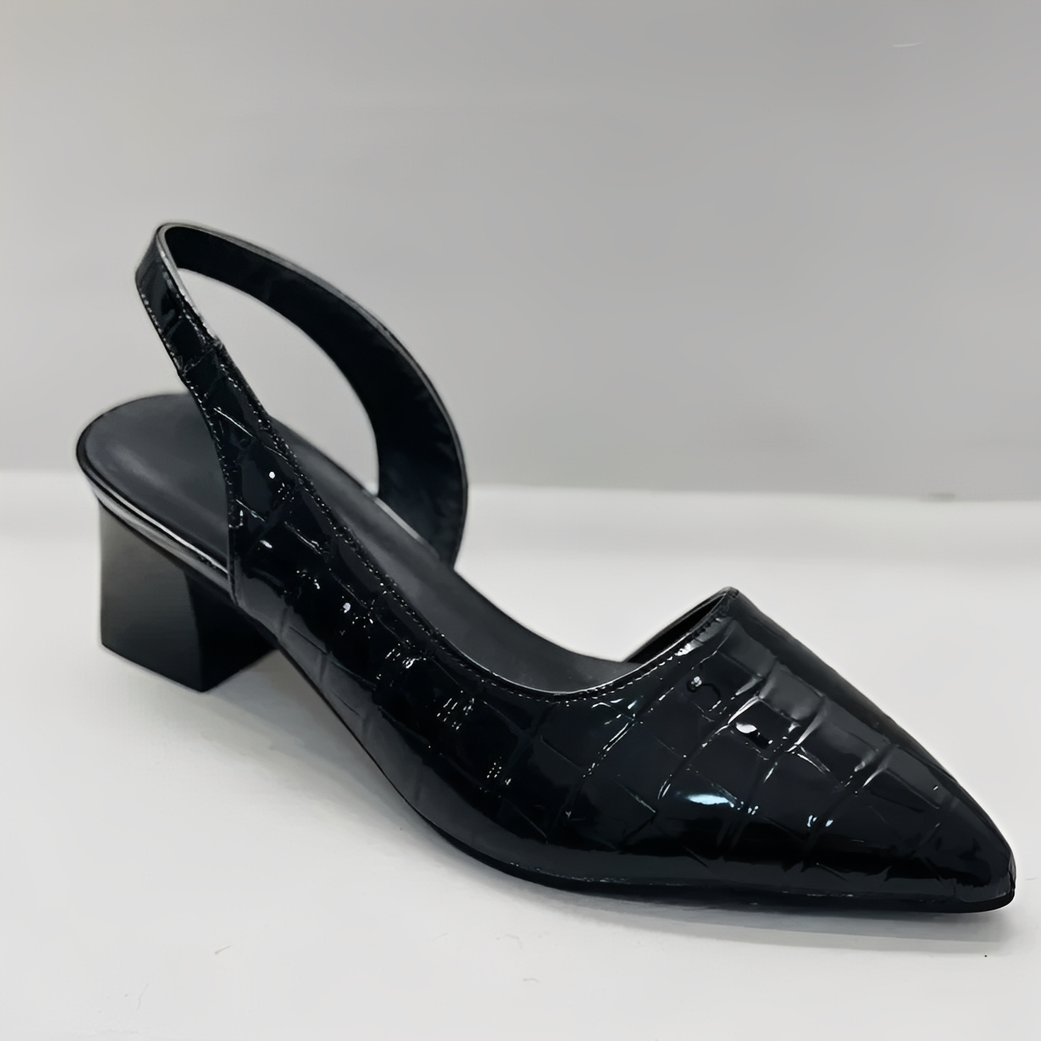 Layla - Women's Sandals - for Everyday Use
