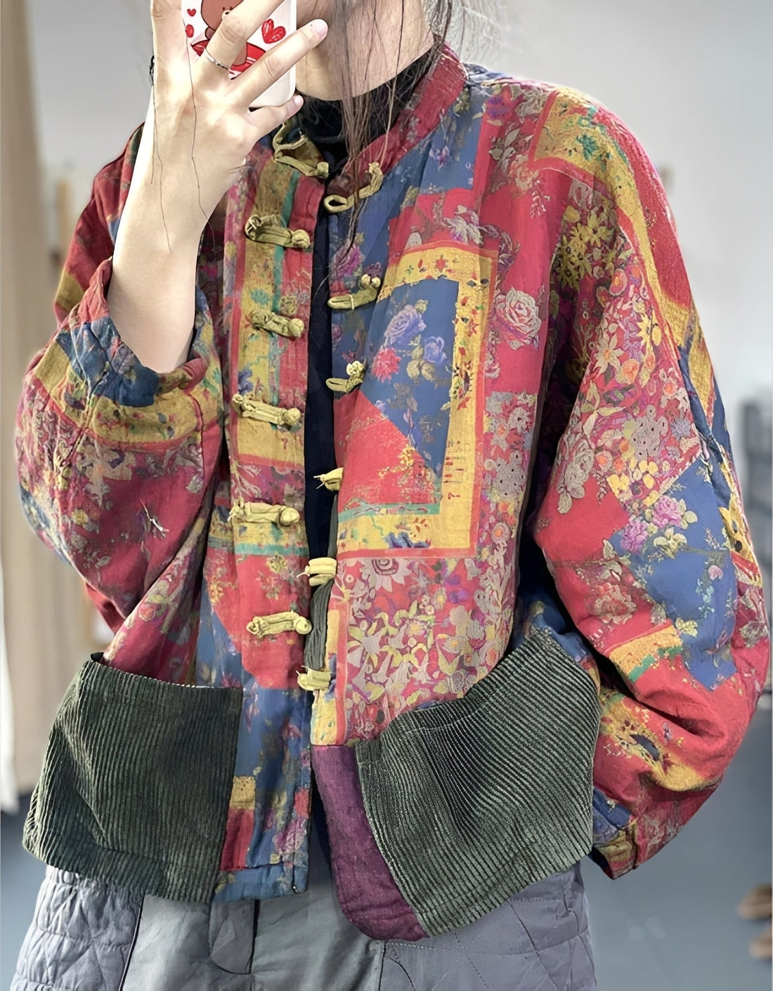 Hazel - Timeless women's coat with pockets