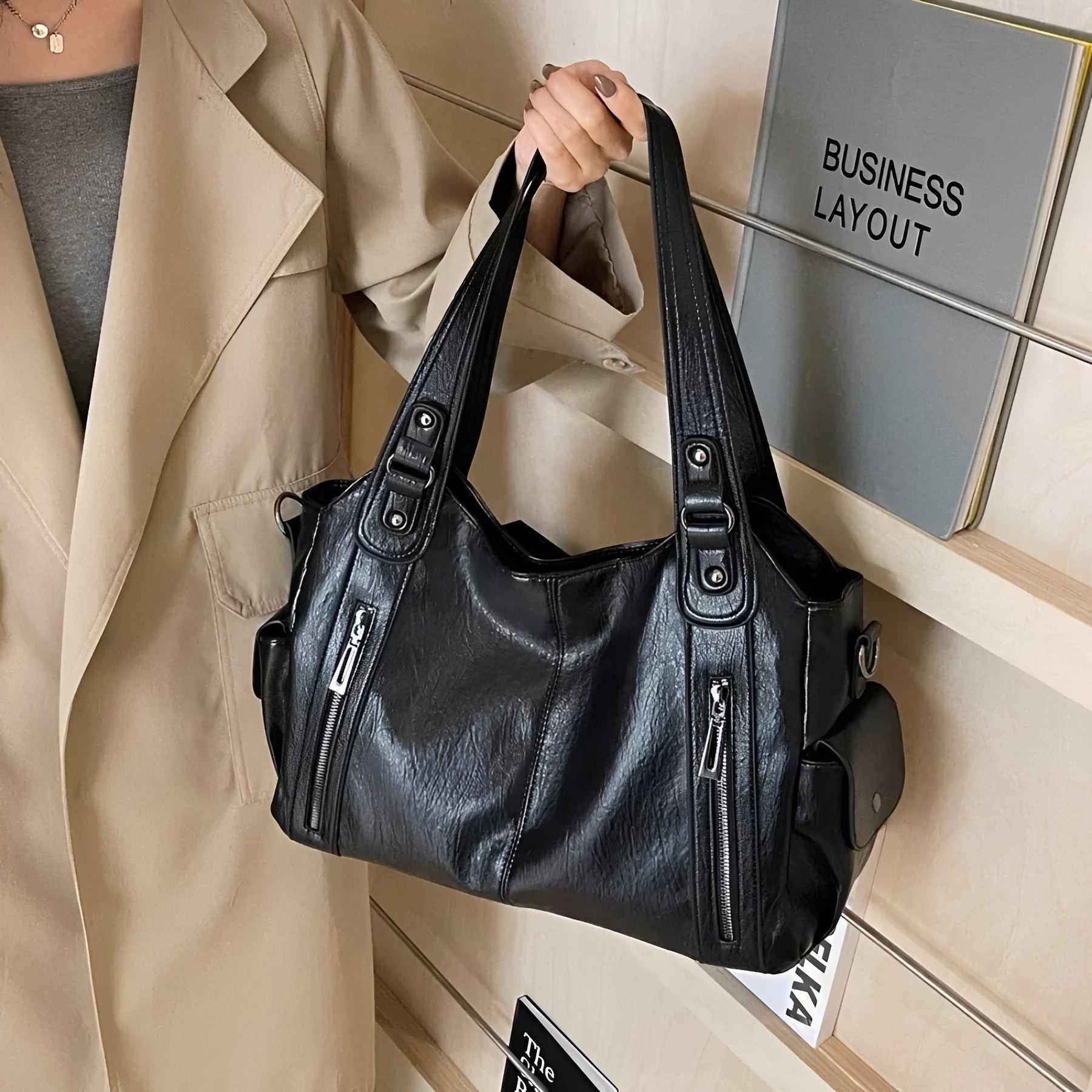 Angelica - Traditional Shoulder Bag