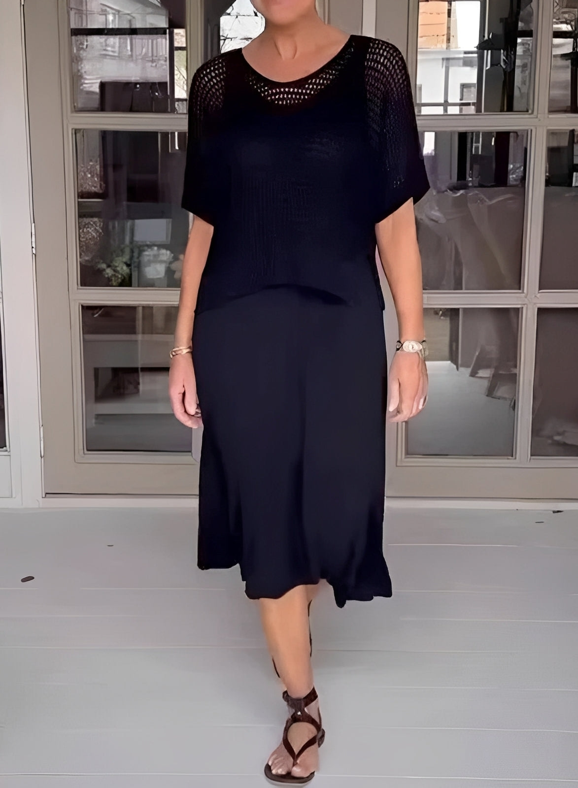 Darcie - Casual, perforated 2-piece set for women