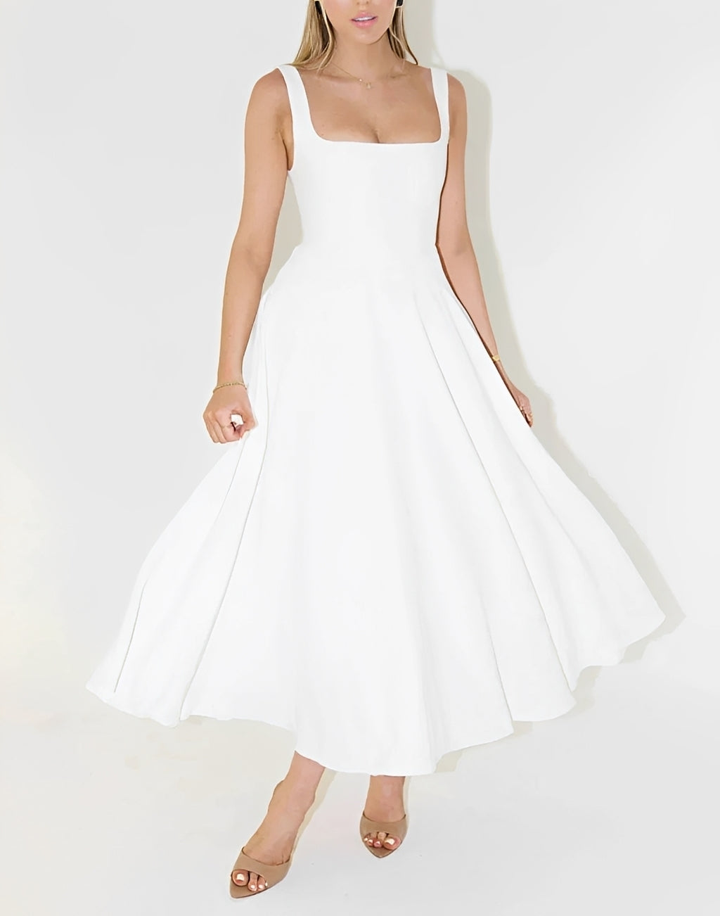 Shelley - Sleeveless Midi Dress