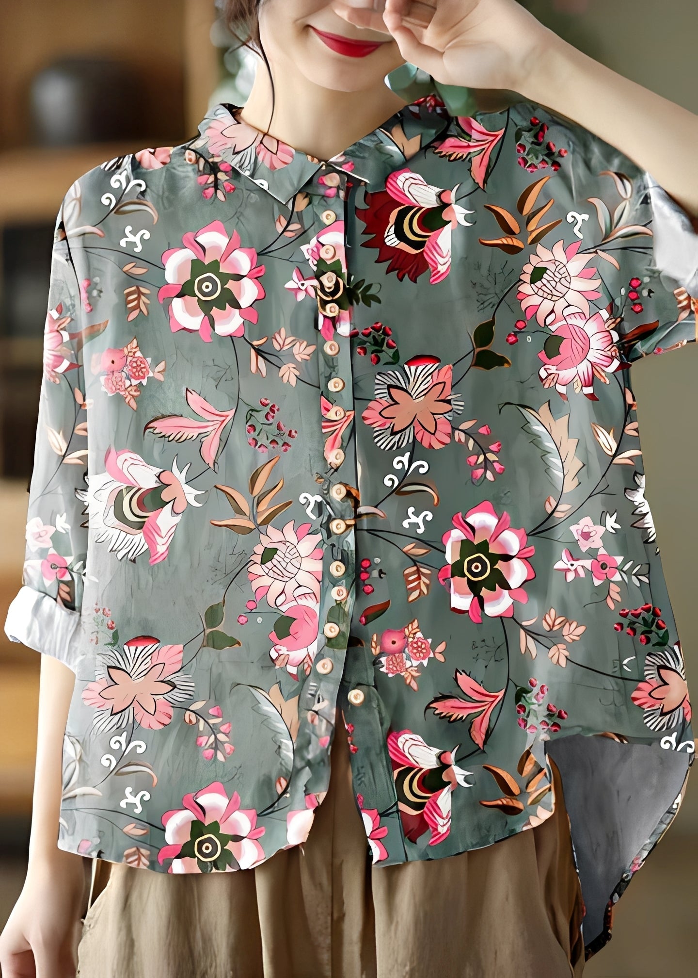Tianna - Women's classic long-sleeve blouse
