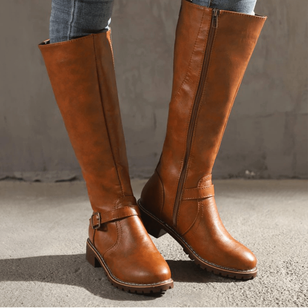 Beatrice – High boots for slender legs